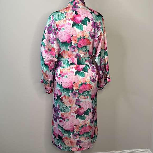 Margie French Original Pink Floral Robe - Picture 3 of 4